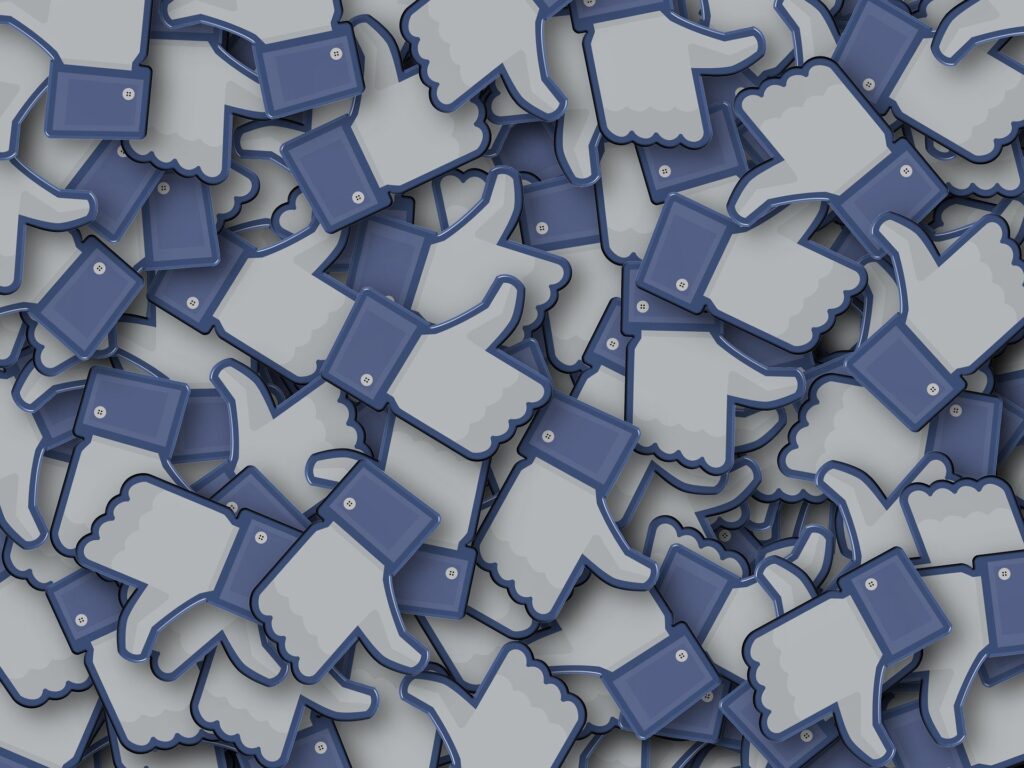 social-media-engagement-social-media-trends-facebook-likes